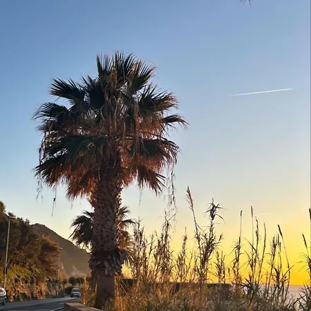 A Due Passi Dal Mare, Forio * Ischia