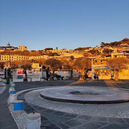 Apartament A Due Passi Dal Mare, Forio